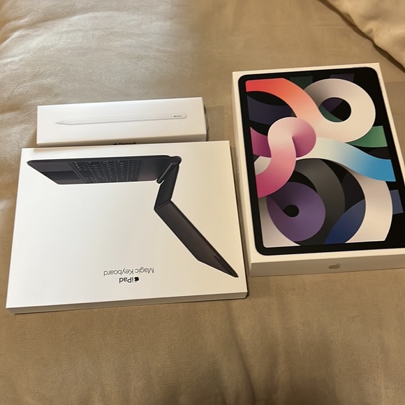 iPad boxes - Picture 3 of 3